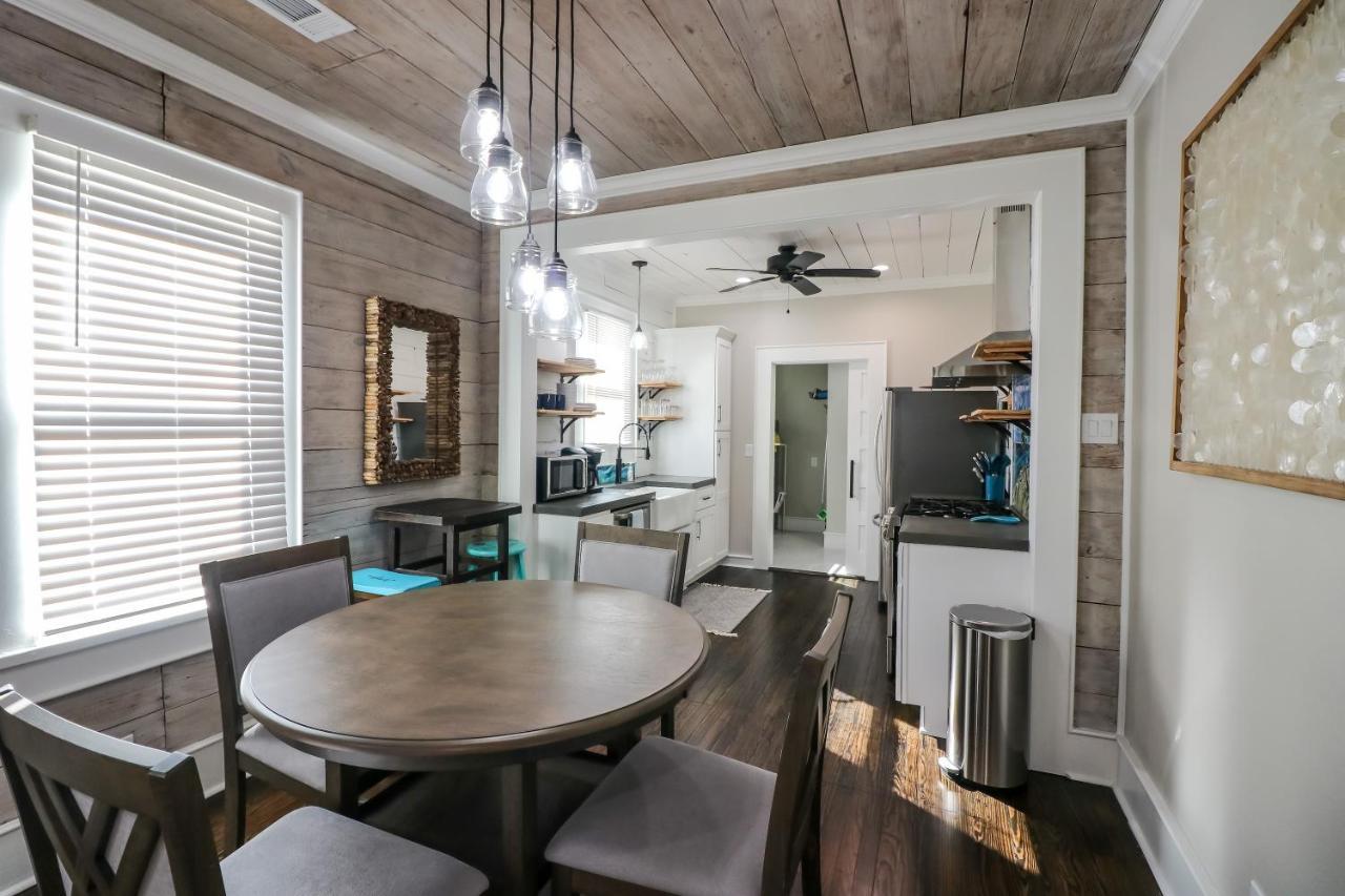 Dog-Friendly Stylish Super Cozy Home Fabulous Patio And Perfect Location Galveston Exteriör bild