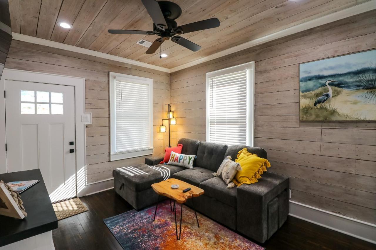 Dog-Friendly Stylish Super Cozy Home Fabulous Patio And Perfect Location Galveston Exteriör bild