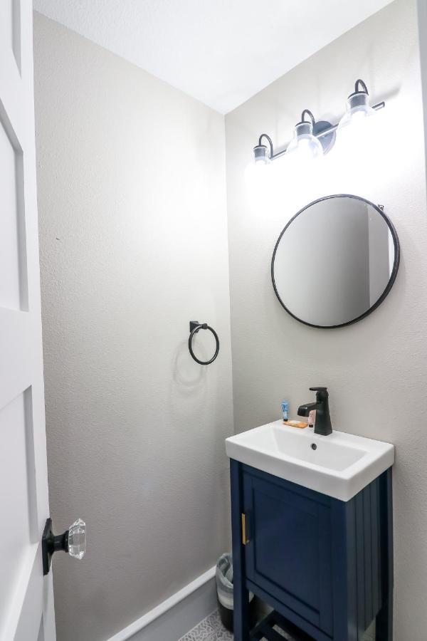 Dog-Friendly Stylish Super Cozy Home Fabulous Patio And Perfect Location Galveston Exteriör bild